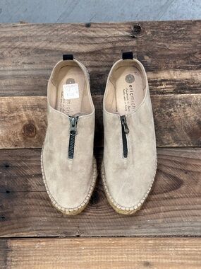 Eric Michael Beige Suede Zip-Front Espadrille